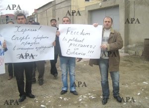 photo-7-picket-in-supproting-a-zeynalov